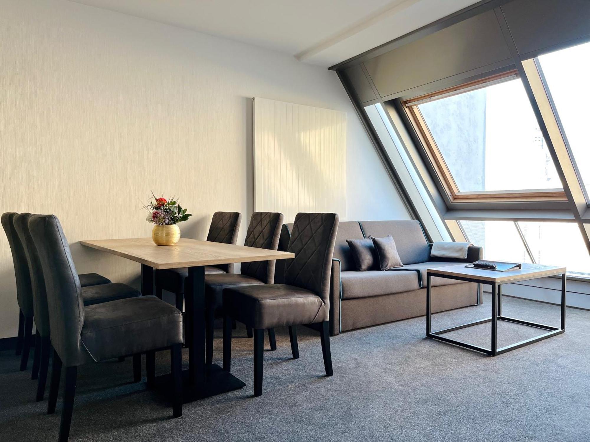 Familienapartment Mit Panoramablick Zur Frauenkirche Dresden Luaran gambar
