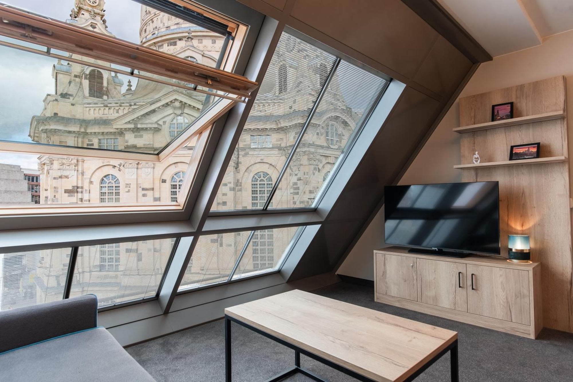 Familienapartment Mit Panoramablick Zur Frauenkirche Dresden Luaran gambar